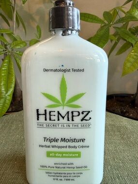 Hempz Triple Moisture Body Lotion 17oz